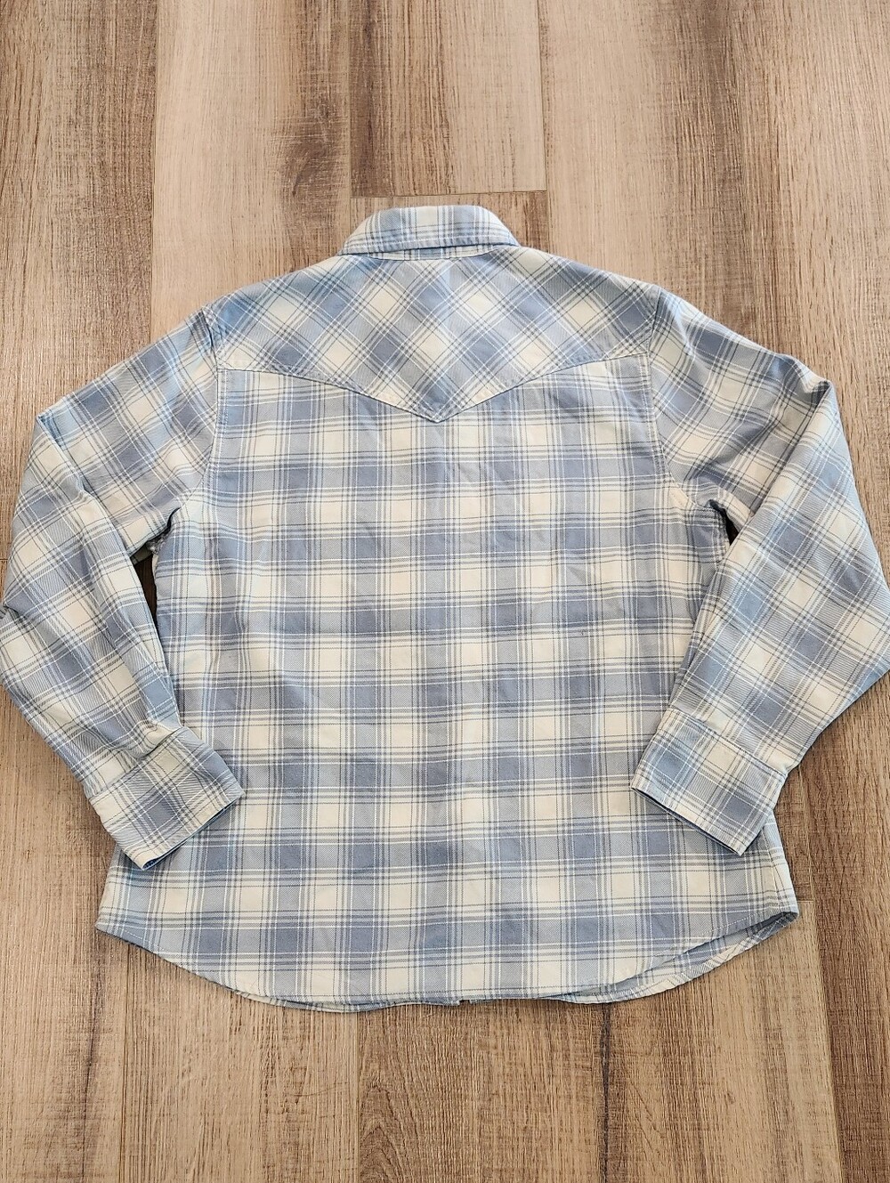 Eddie Bauer Womens Medium Blue Plaid Western Snap Shirt Pearl Snap Cotton - Picture 6 of 12